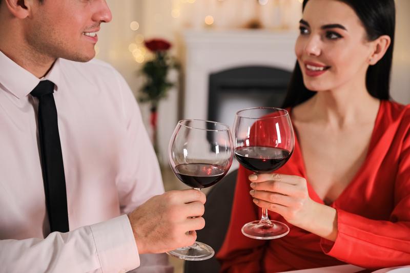 Os melhores restaurantes de Bucareste para você aproveitar com uma acompanhante de alto nível